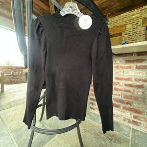 NWT Puff sleeved mock ribbed pullover